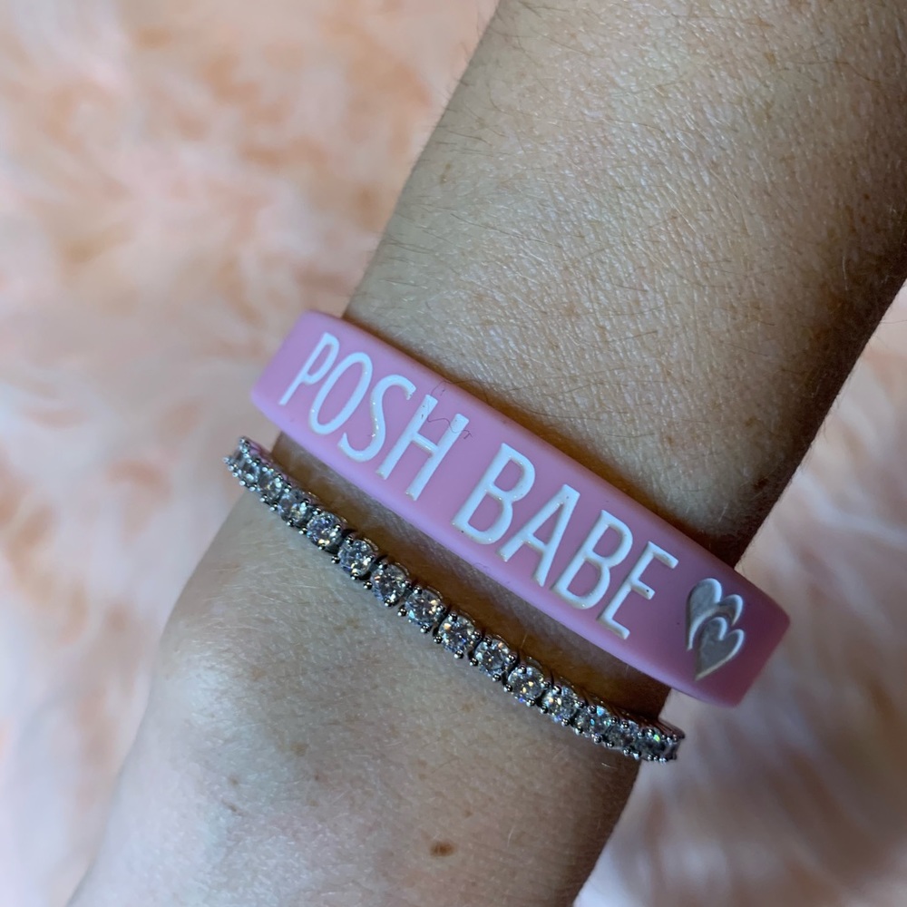 Posh babe silicone bracelet - Picture 3 of 5
